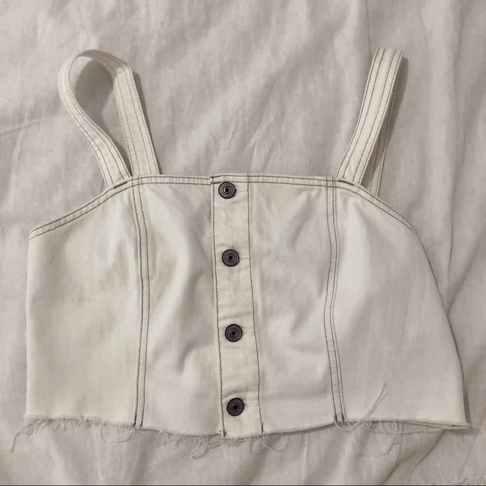 Abercrombie & Fitch crop top